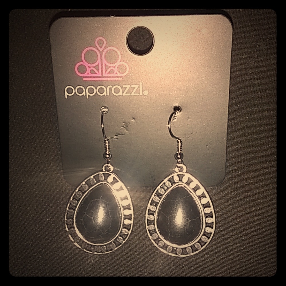 Kayla's paparazzi jewelry